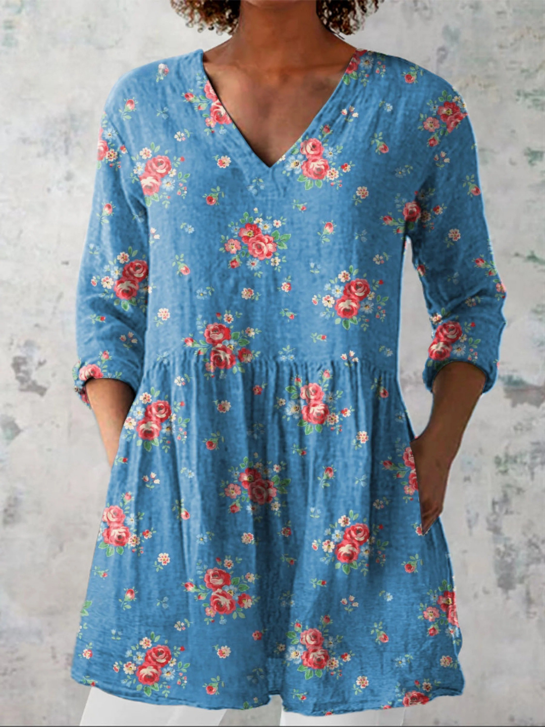 Anthea | Long Blouse with V-Neck