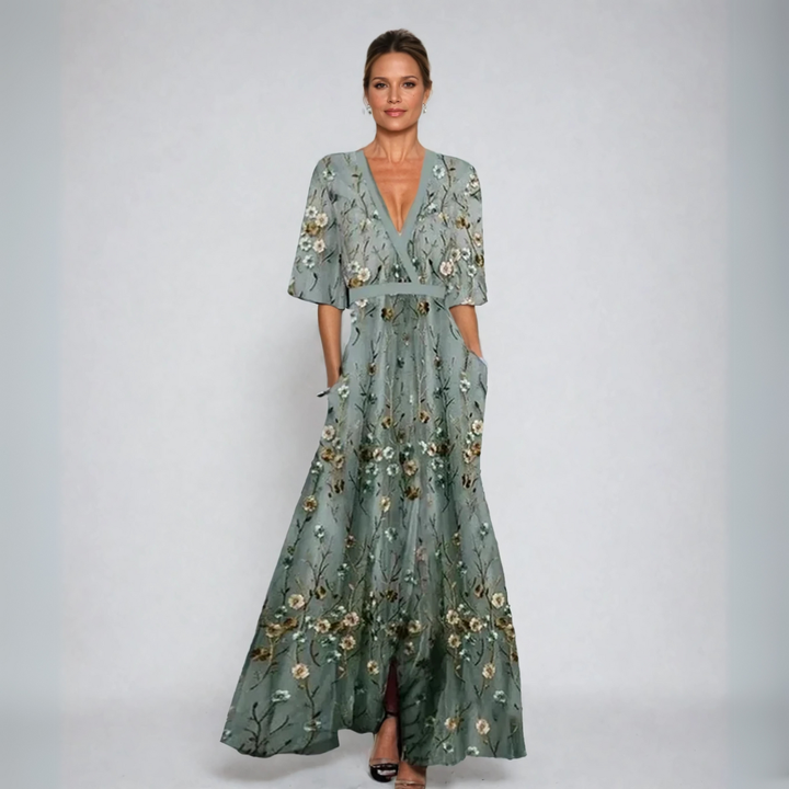 JULIA – ELEGANT MAXI DRESS