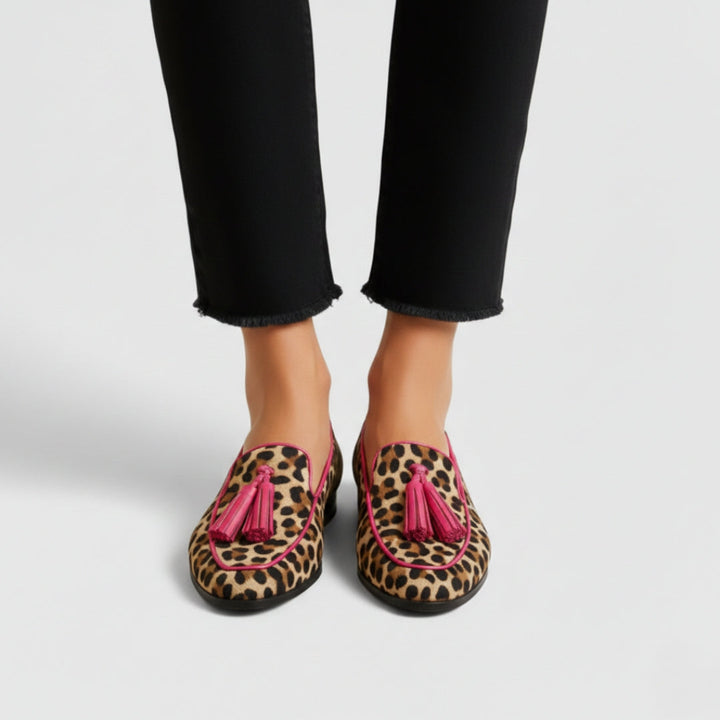 Delfina - Elegant loafers with support