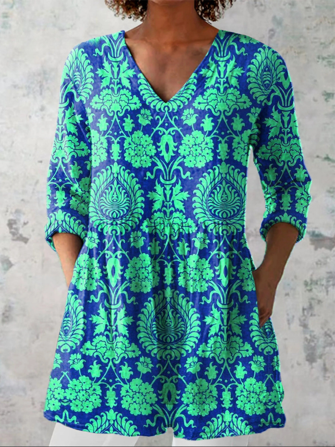 Britta | Long Blouse with V-Neck