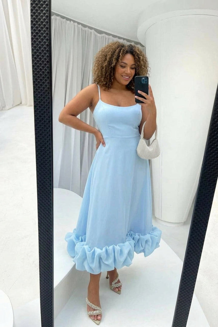 Tasia | Elegant Flowing Dress