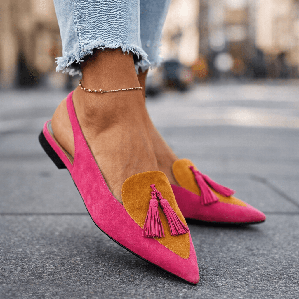 Dara | Sandals with straps and tassels