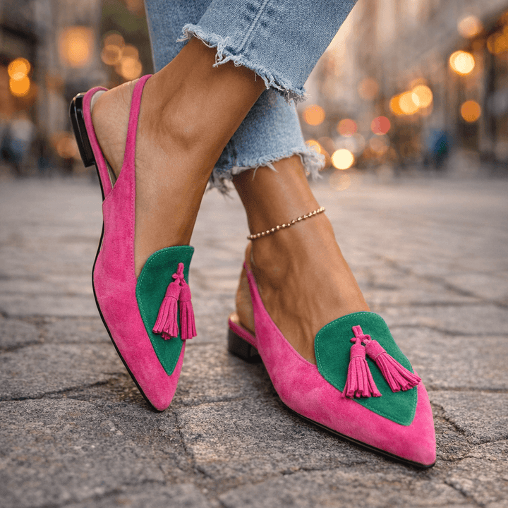 Dara | Sandals with straps and tassels