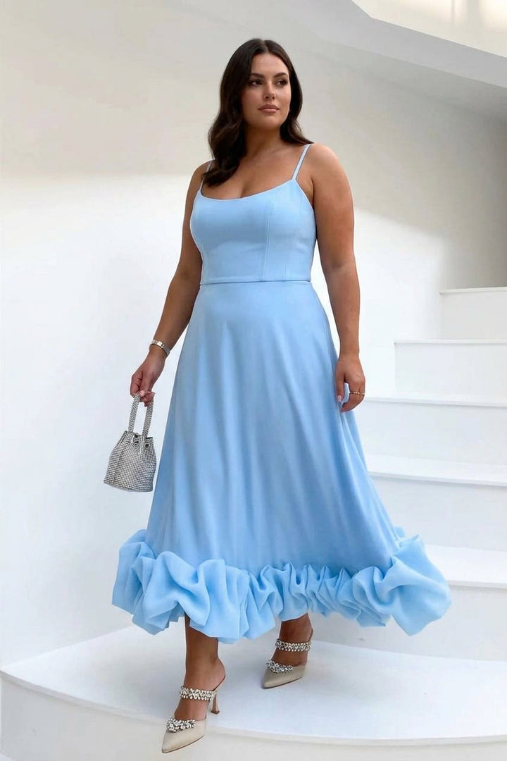 Tasia | Elegant Flowing Dress
