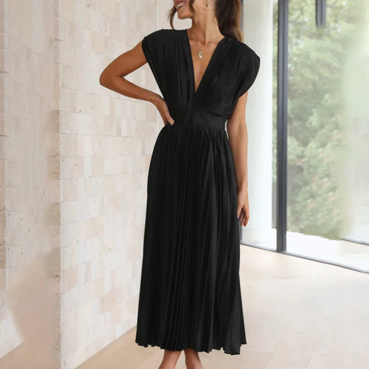 Harrow & Lane™ | Timeless Pleated Midi Dress