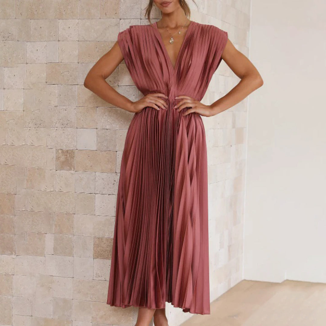 Harrow & Lane™ | Timeless Pleated Midi Dress