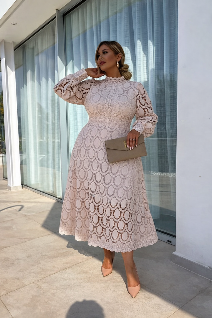 Michelle - Romantic Lace Dress