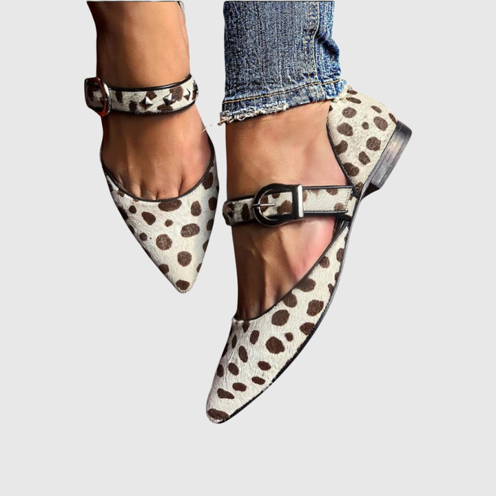 Hilde - Mary Janes with Studs