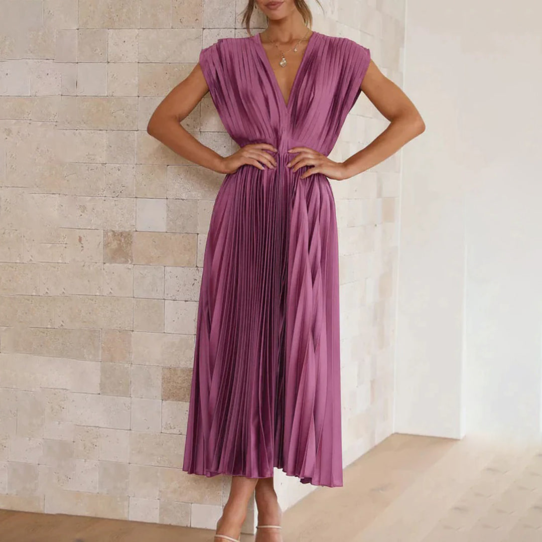 Harrow & Lane™ | Timeless Pleated Midi Dress