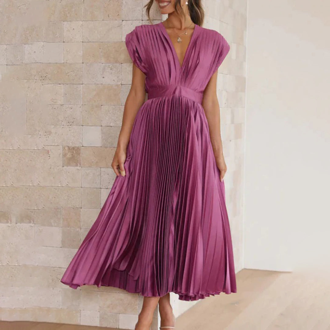 Harrow & Lane™ | Timeless Pleated Midi Dress