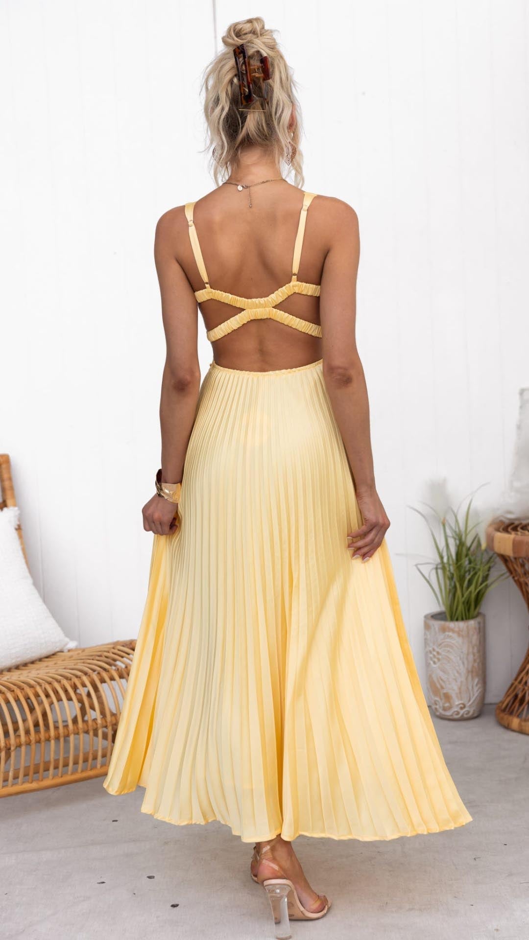 Harrow & Lane™ | Pleated V-Neck Maxi Dress