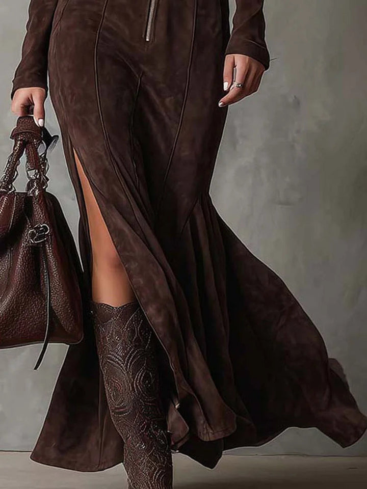 Aileen - Long brown dress with belt
