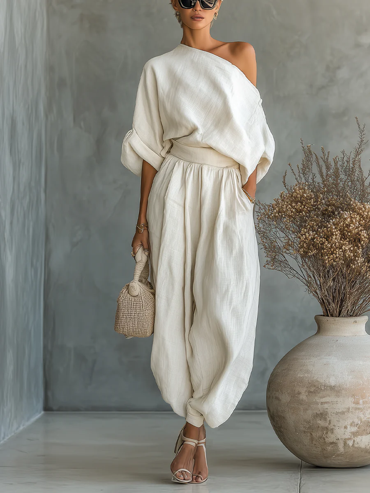 Lindsay – Elegant One-Shoulder Two-Piece Set