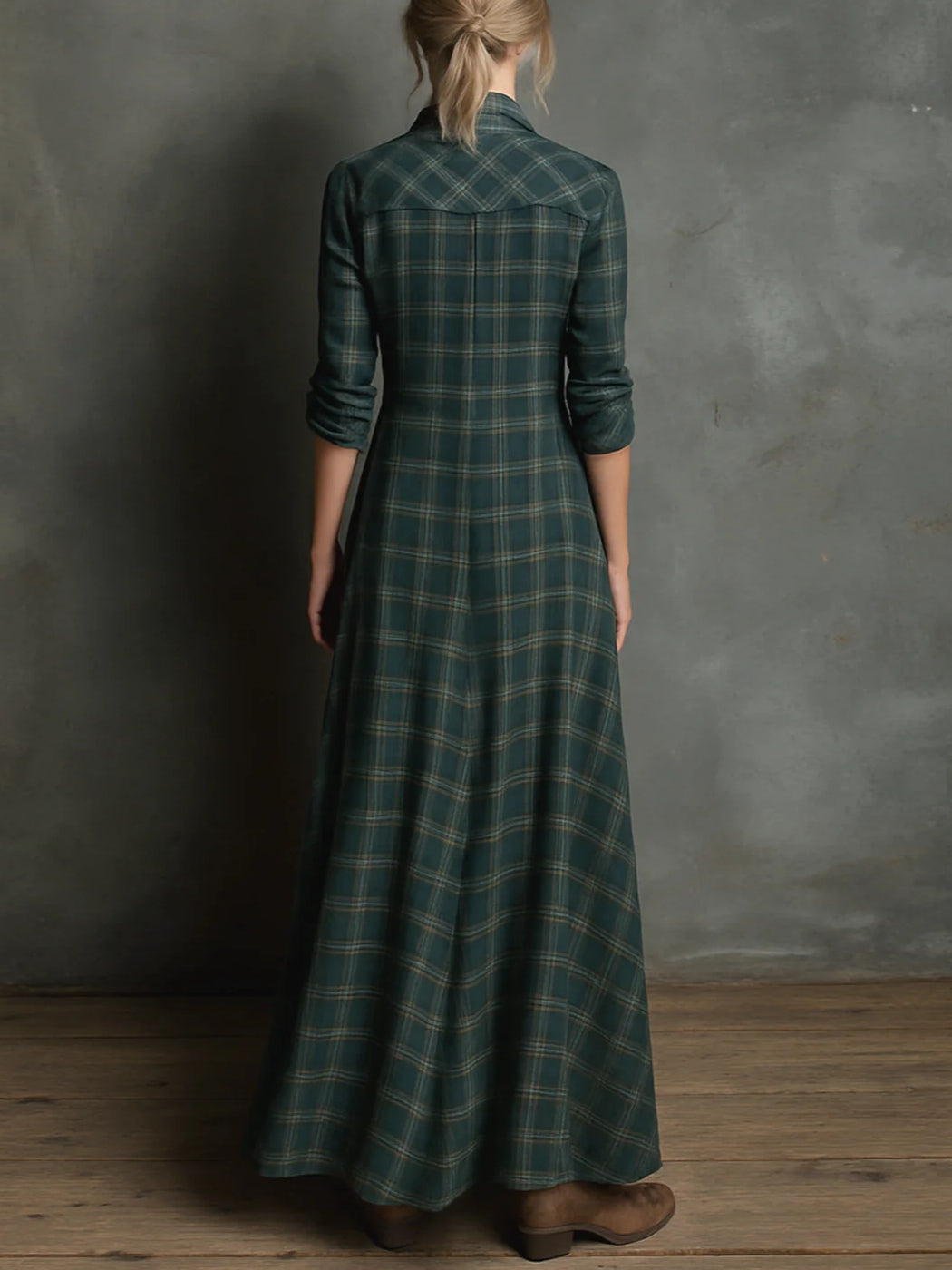 Anita - Long Checkered Dress