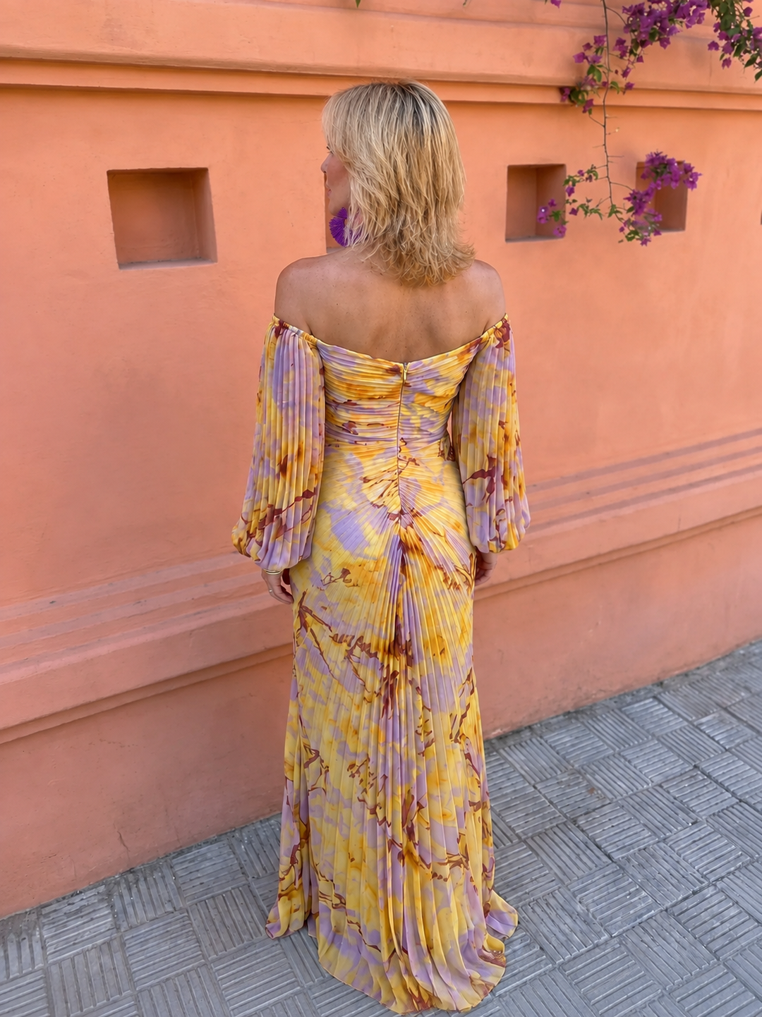 TAMAR™ – LONG FLORAL DRESS WITH A DEEP NECKLINE