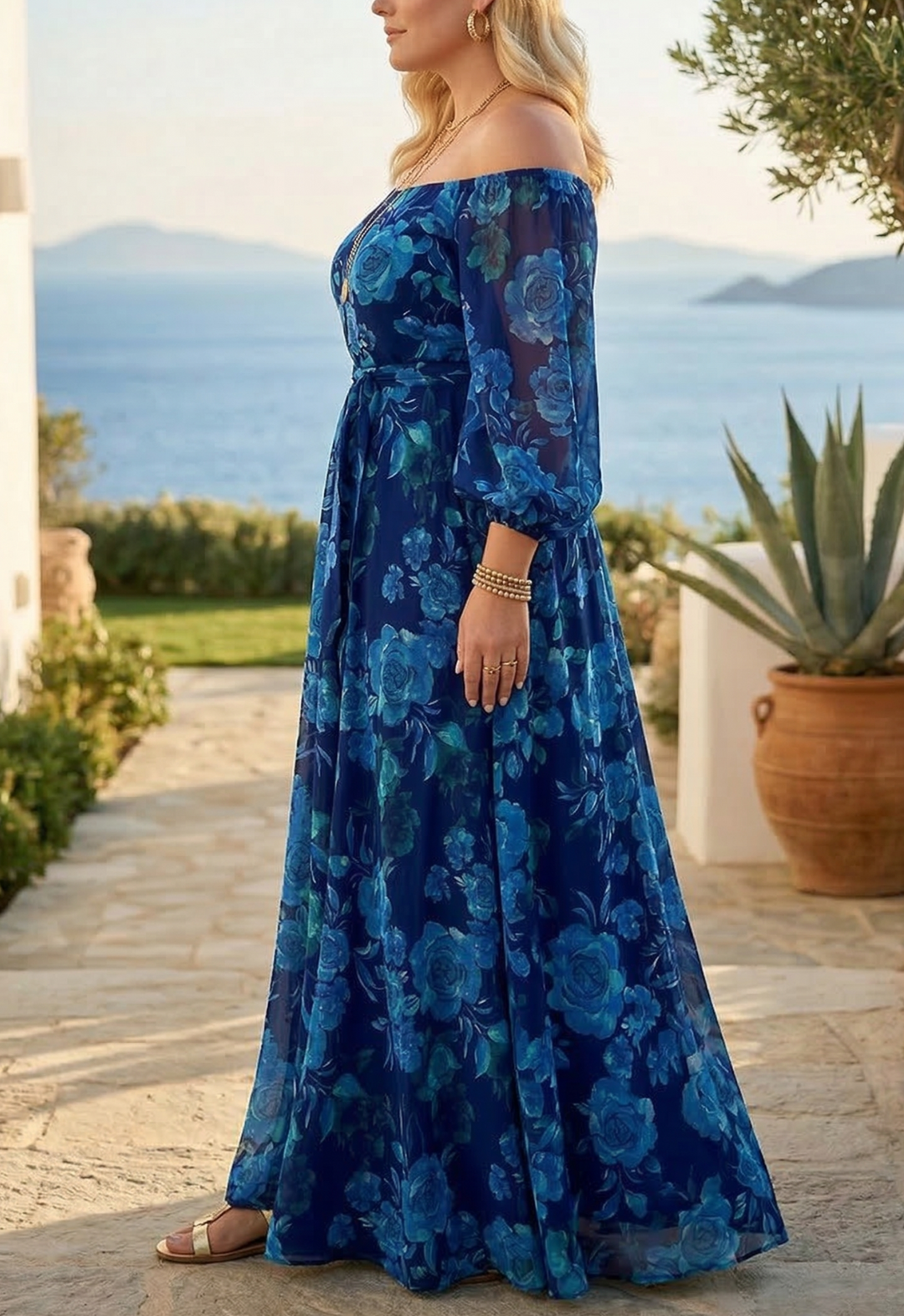 Lauriane - Long dress with floral print and off-the-shoulder sleeves
